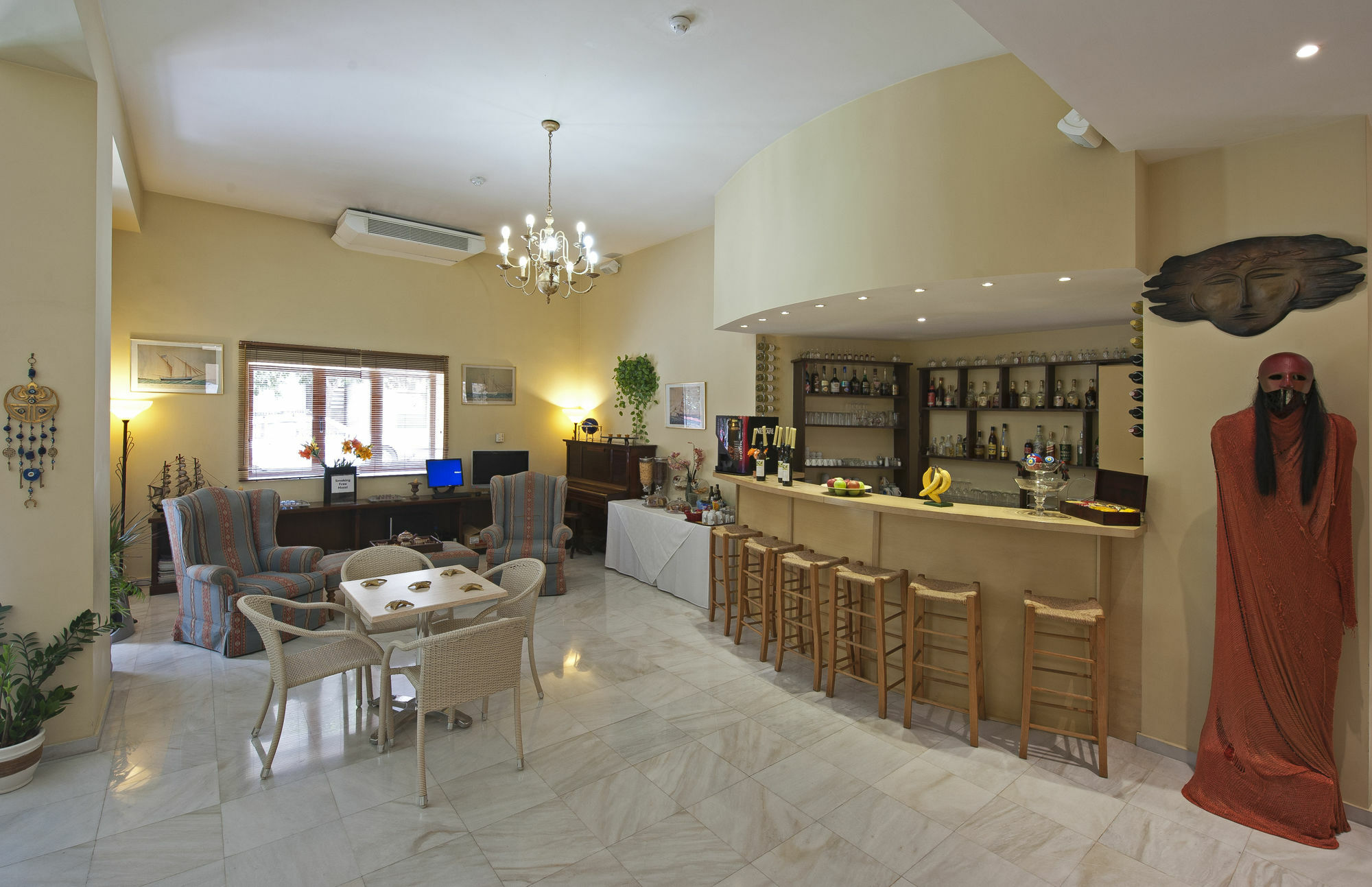 Efplias Hotel Apartments Piraeus Ngoại thất bức ảnh
