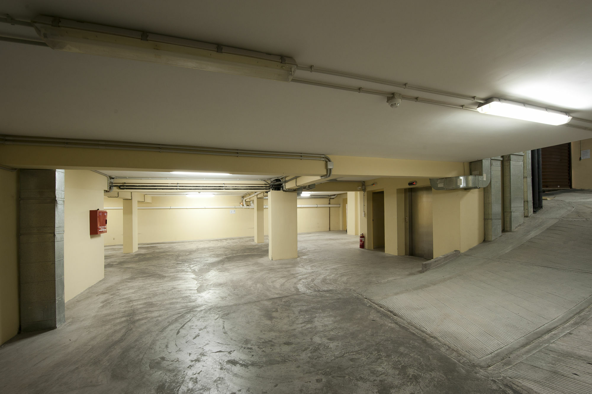 Efplias Hotel Apartments Piraeus Ngoại thất bức ảnh